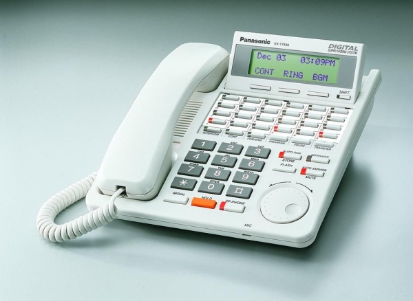 Цифровой системный телефон Panasonic KX-T7433RU (подержанный)