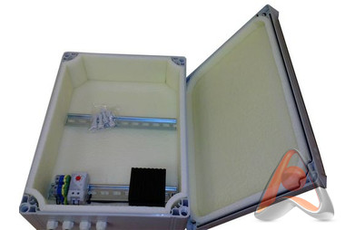 Пластиковый термоконтейнер с подогревом для радиооборудования, 300х400х130, герметичный, ENSTO, IP67