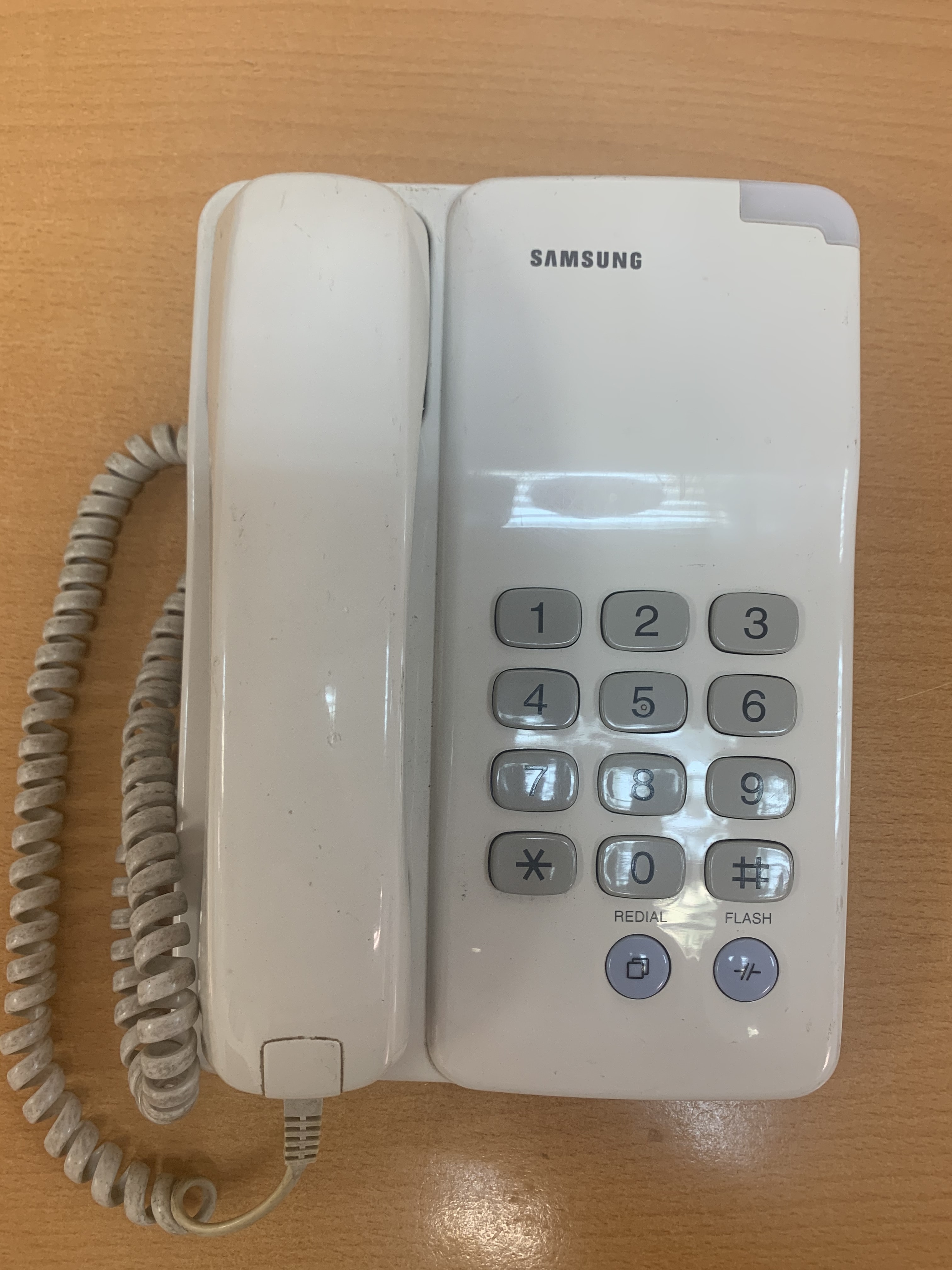 Телефон Samsung SP-F203 (поддержанный)